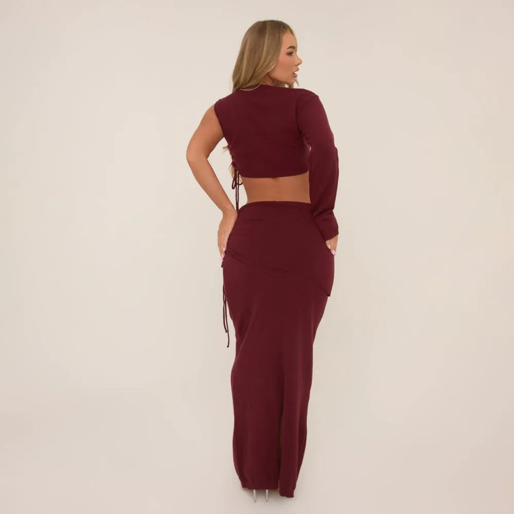 Layered Waistband Ruched Side Maxi Skirt & Top In Burgundy Knit SET