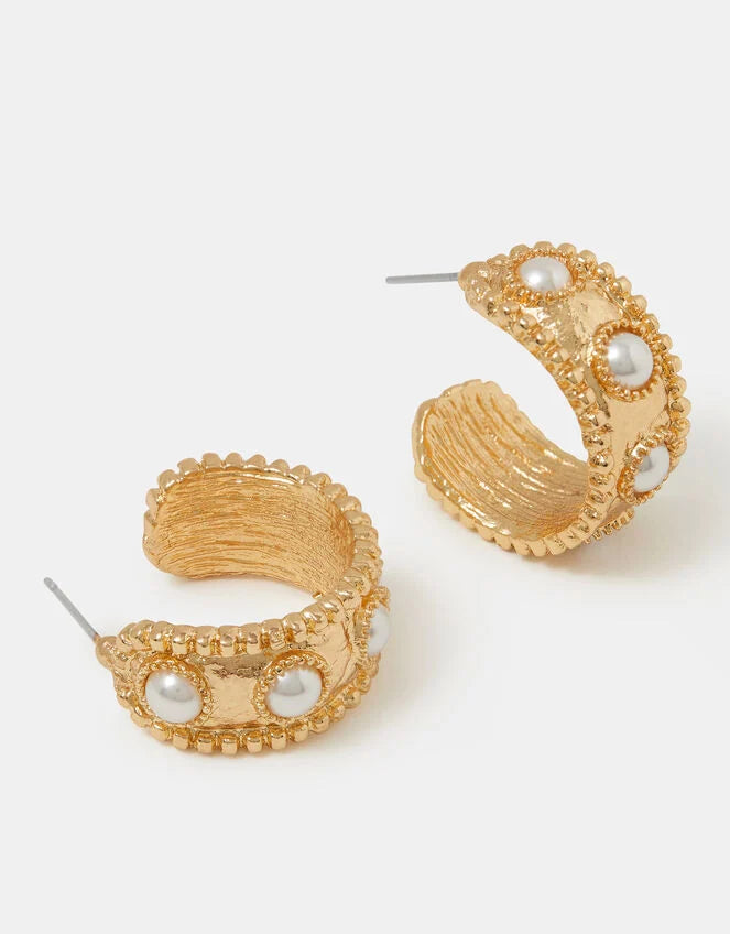 PEARL MOLTEN HOOP EARRINGS