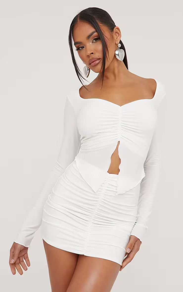 Ego - Long Sleeve Ruched Detail Split Front Crop Top In Cream