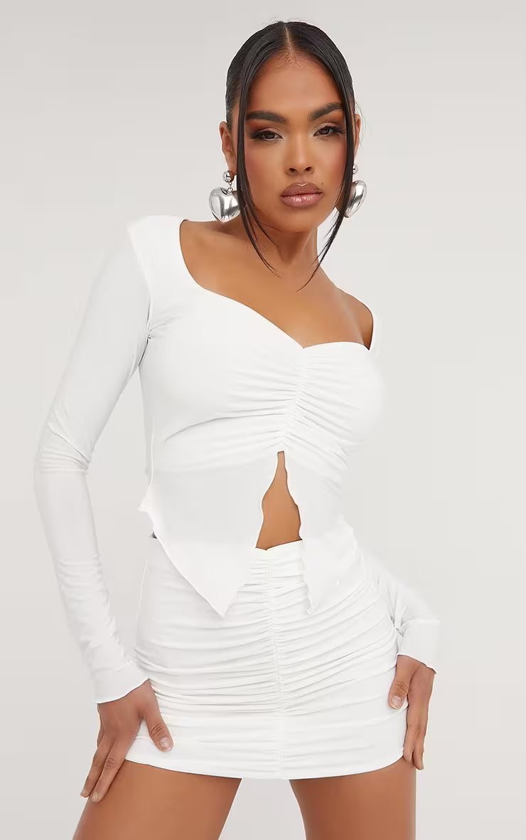 Ego - Long Sleeve Ruched Detail Split Front Crop Top In Cream