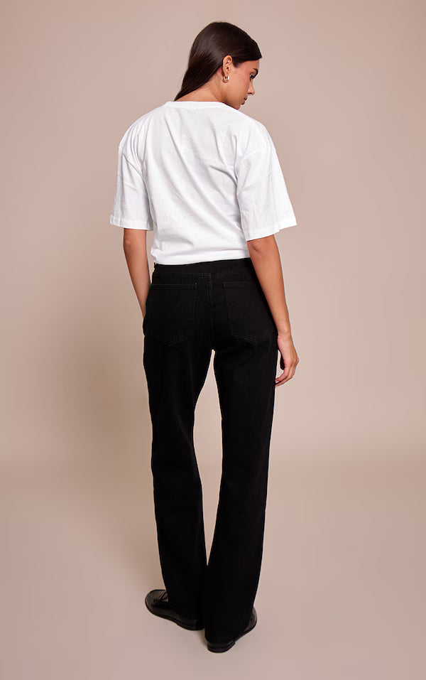 PRETTYLITTLETHING Washed Black High Waist Straight Leg Jean