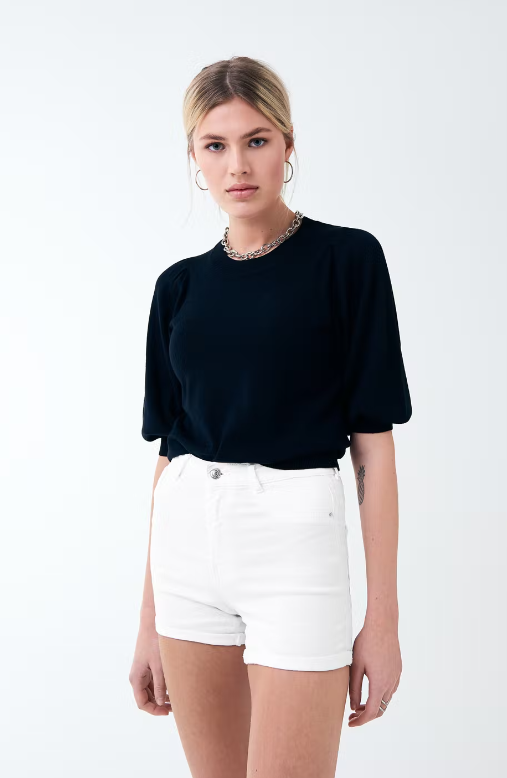 Molly Hi-waist Denim Shorts Offwhite