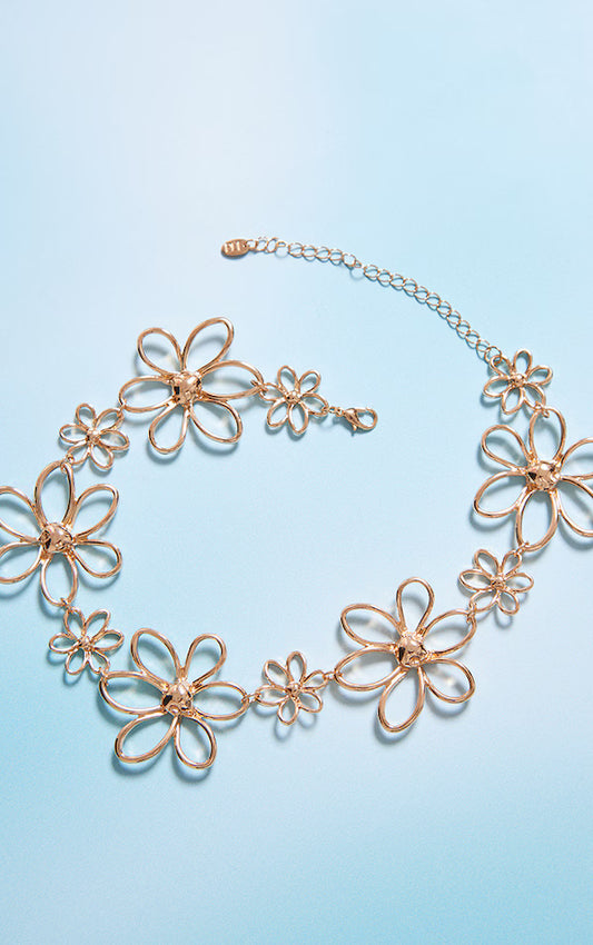 Gold Daisy Flower Choker Necklace