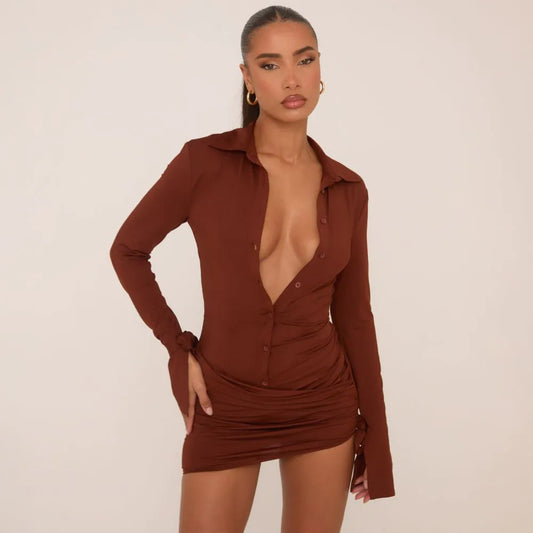 LONG SLEEVE BUTTON DOWN RUCHED SHIRT DRESS IN BROWN