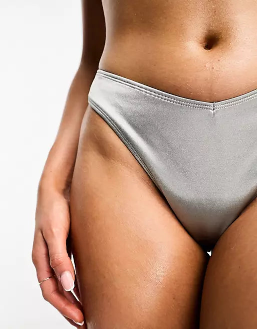 Metallic bikini brief in silver