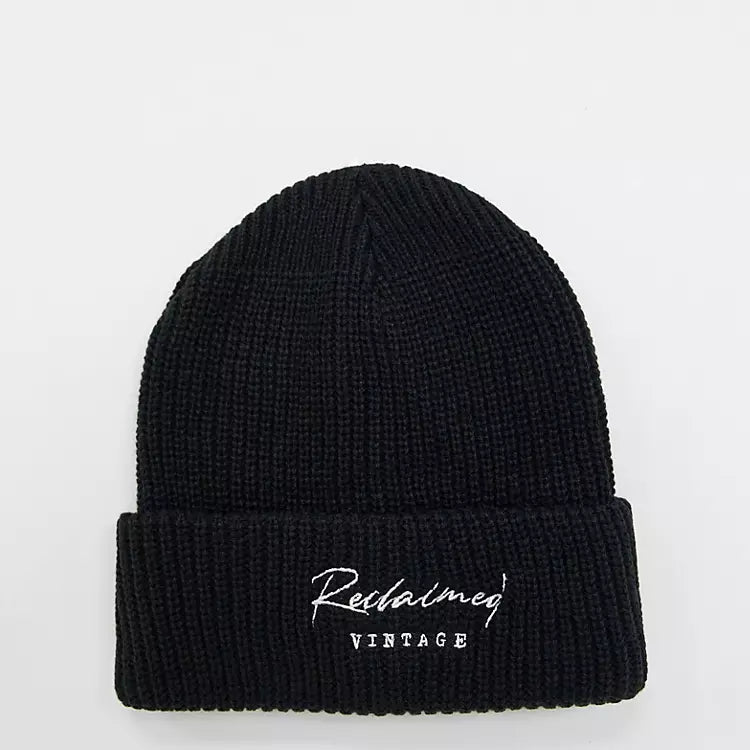 Reclaimed Vintage inspired unisex beanie in black