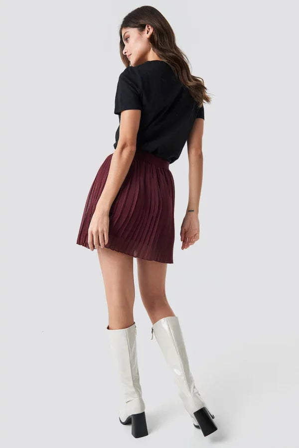 Mini Pleated Skirt Red Wine