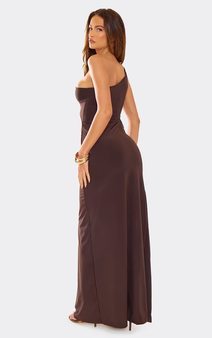 Ego - One Shoulder Asymmetric Cut Out Split Leg Detail Maxi Dress In Chocolate Brown