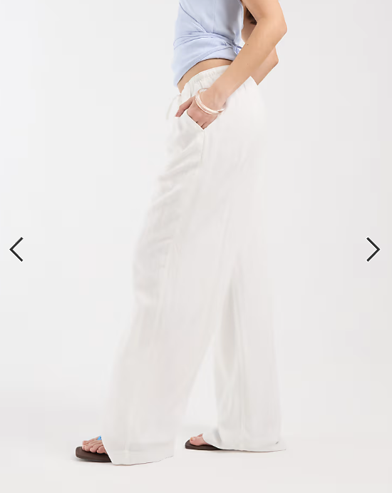 Hollister pull on straight leg trousers in white