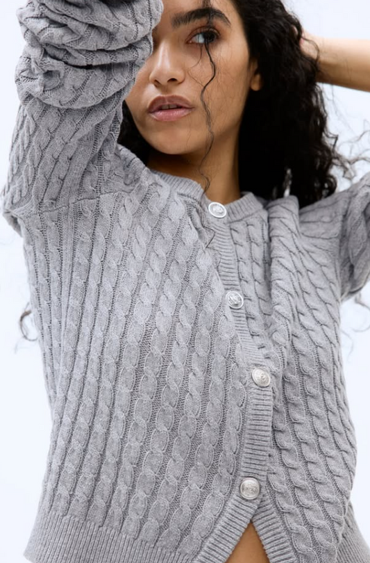 H&M - CABLE-KNIT CARDIGAN