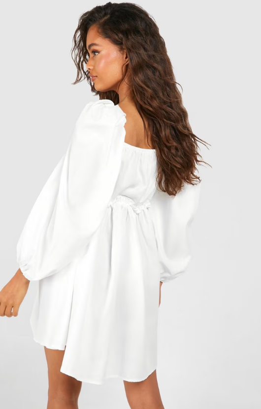 Boohoo - Puff Sleeve Plunge Smock Dress - white