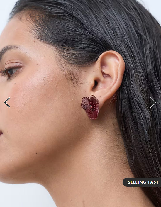 ASOS DESIGN small stud earrings with mini wire-floral design in Burgundy