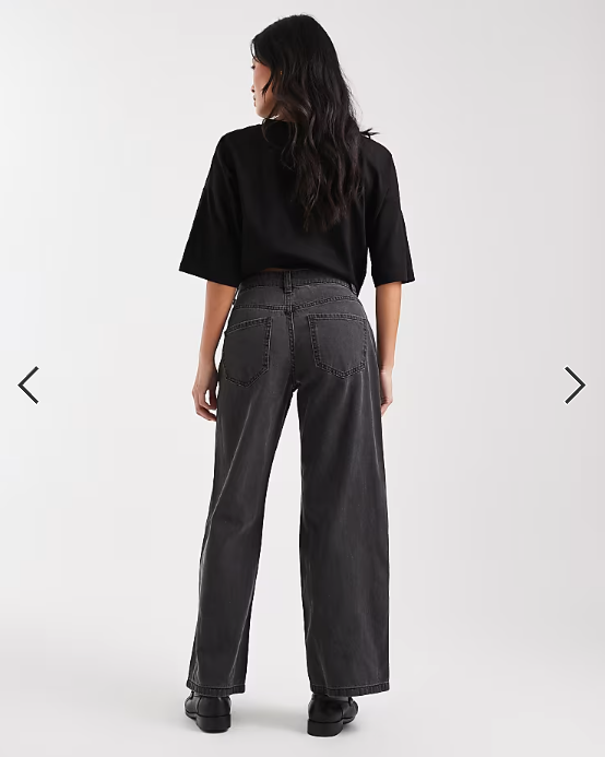Vero Moda Petite Kirsa mid rise straight leg jeans in medium grey wash