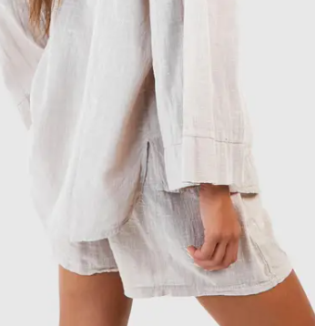 boohoo Textured Lightweight Cotton Elasticated Waist Shorts