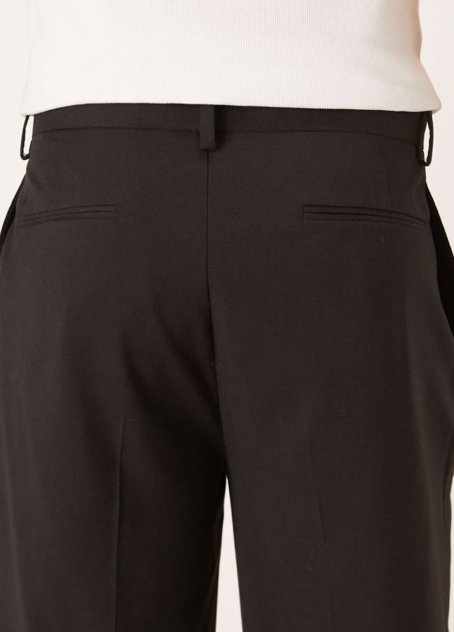 Asos - smart oversized tapered pleated trousers