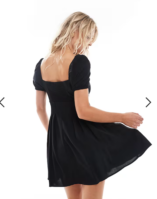 Vero Moda Petite puff sleeve smock mini dress in black
