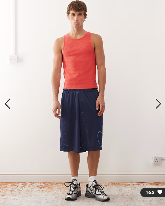 COLLUSION Ribbed muscle vest in red.