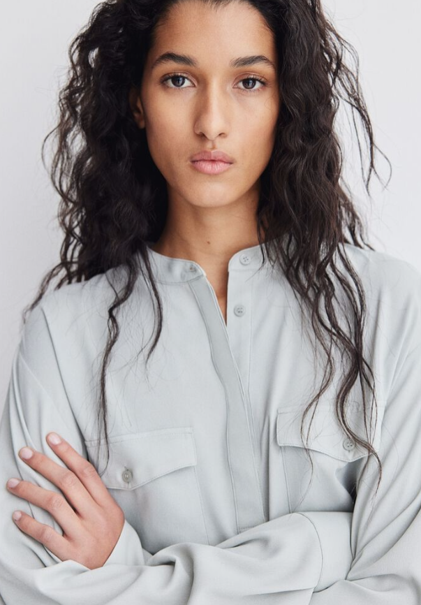 H&M - BAND-COLLAR BLOUSE