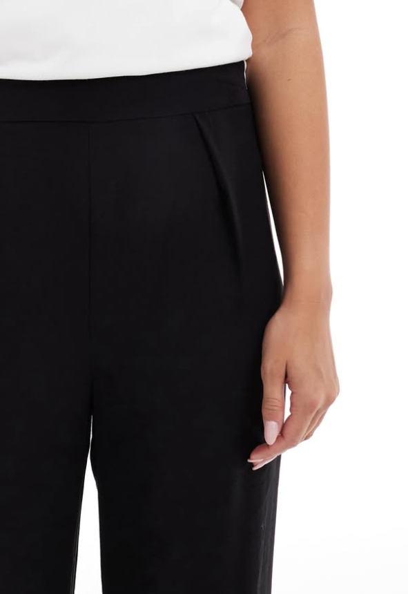 Asos - wide leg trouser in black