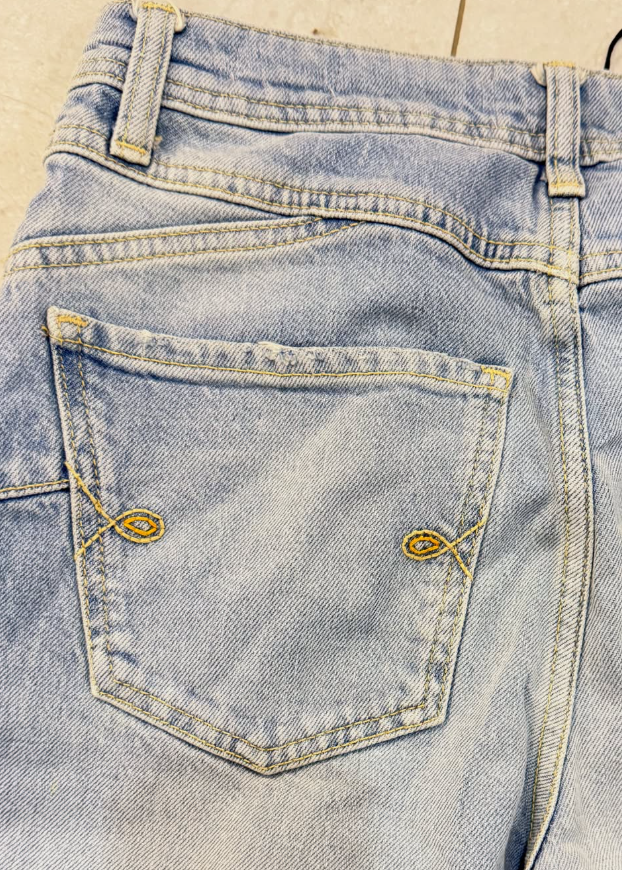 River Island -mom sculpt jean in lt blue