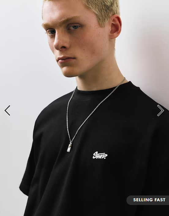 Pull&Bear Stwd logo boxy oversized t-shirt in black.