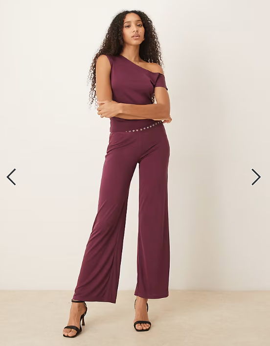 Motel Elysian asymmetric off the shoulder top in plum