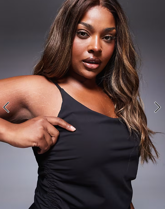 4505 Curve soft touch cami with ruched side and inner bra in black