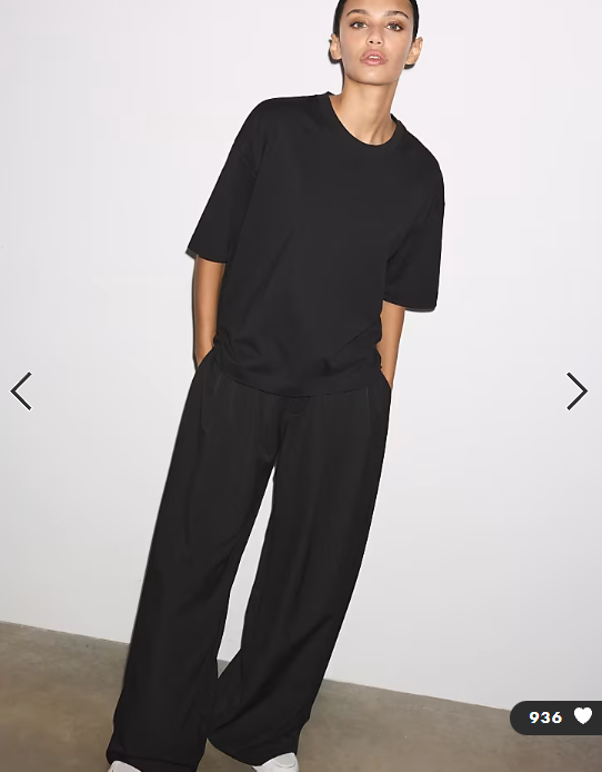 Stradivarius Oversize short sleeve t-shirt in black
