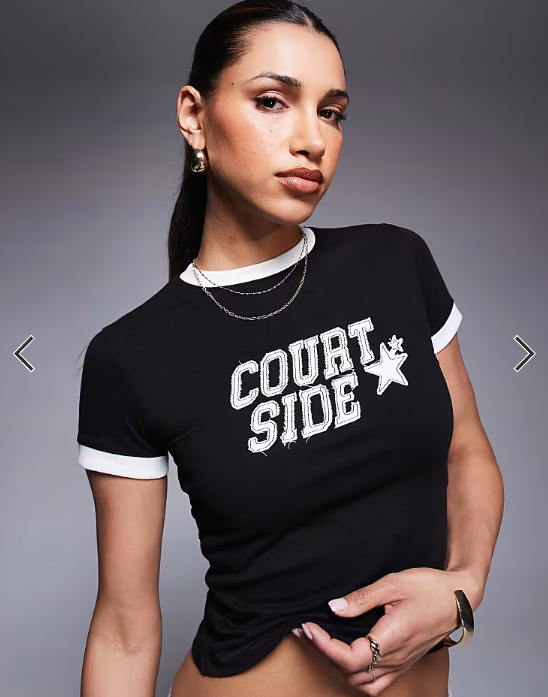 Courtside logo detail contrast seam baby t-shirt in black