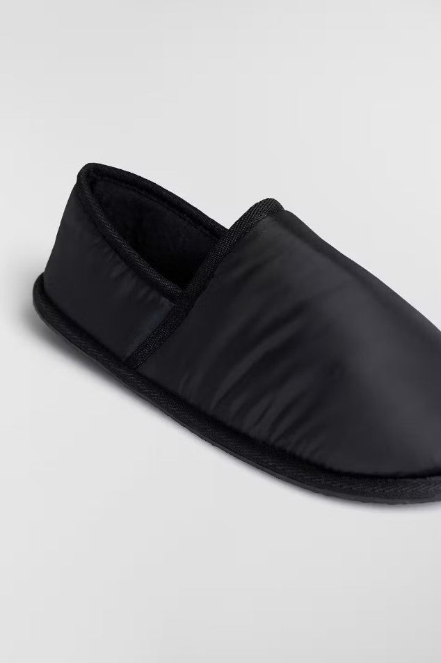 Padded Slippers Black