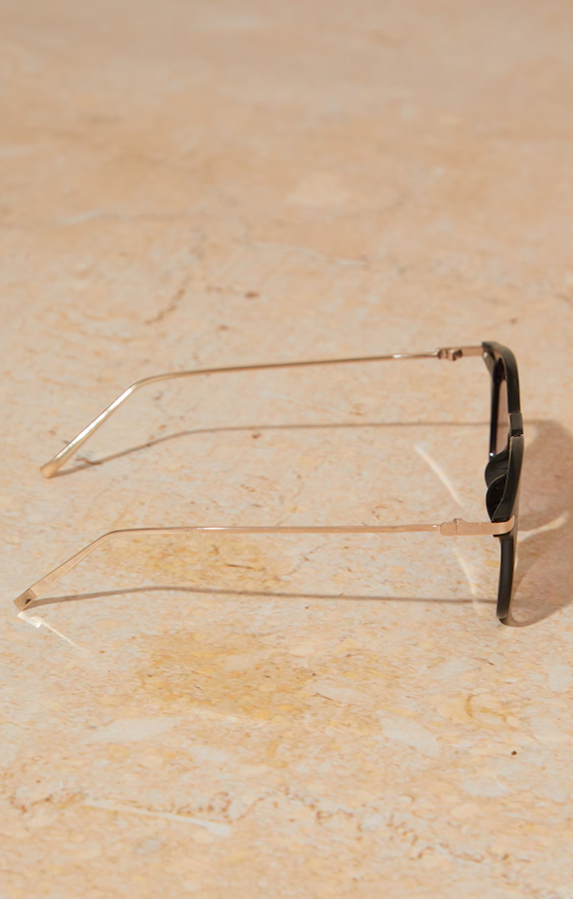 Black Classic Round Frame Sunglasses