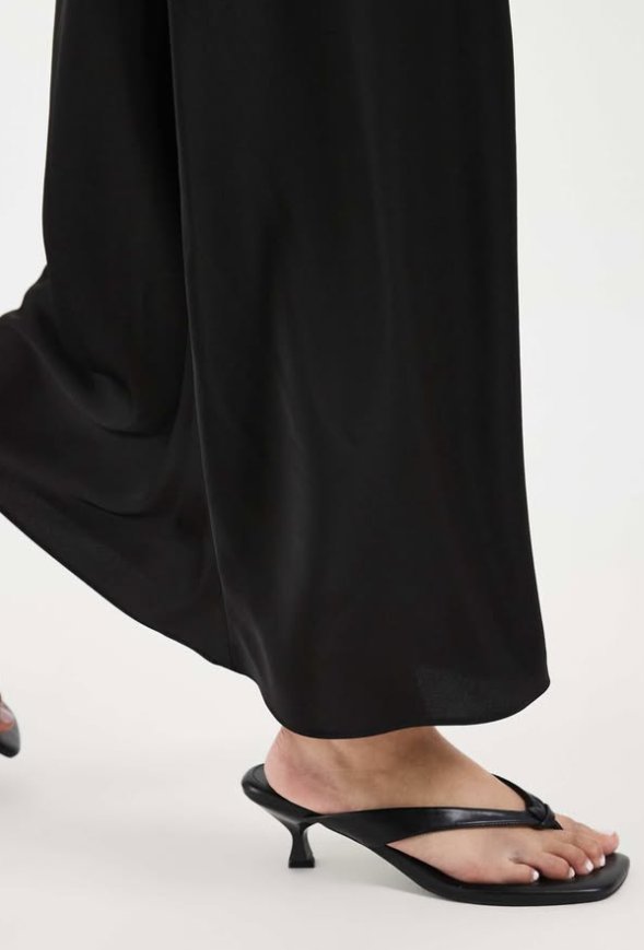 River Island - satin maxi skirt black