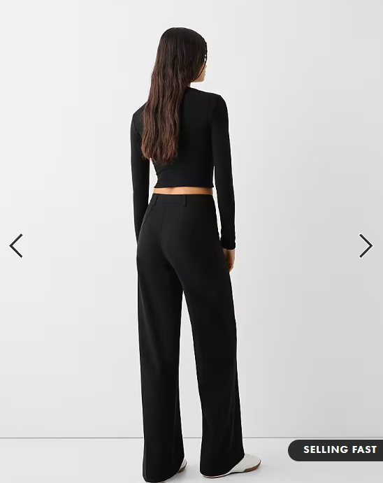 Bershka Wide-leg tailoring trousers in black