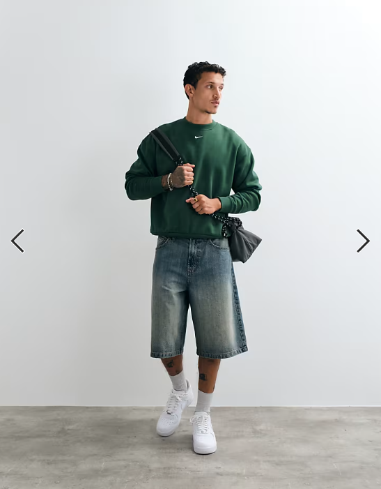 Nike Solo Fleece Oversize-Sweatshirt in Dunkelgrün