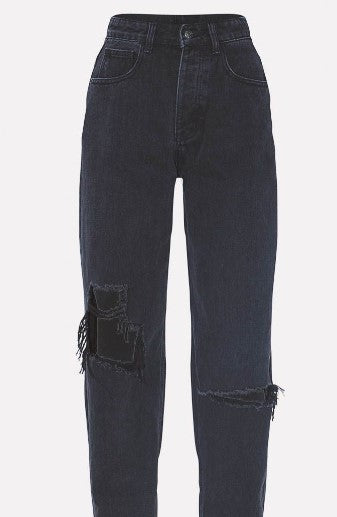 WASHED BLACK KNEE RIP BOYFRIEND JEAN