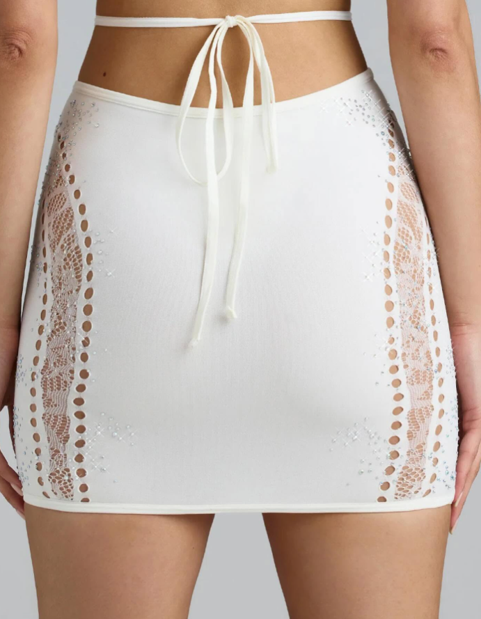 Oh-Polly-Embellished Mid-Rise Mini Skirt in Ivory