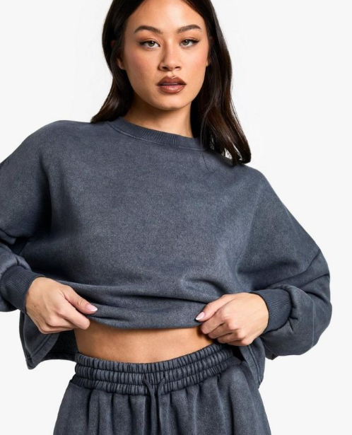 Boohoo - Tall Acid Wash Wide Leg and Cropped Sweatshirt Tracksuit - charcoal