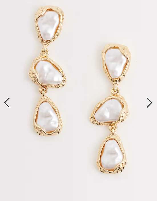 DesignB London irregular pearl drop earrings in gold