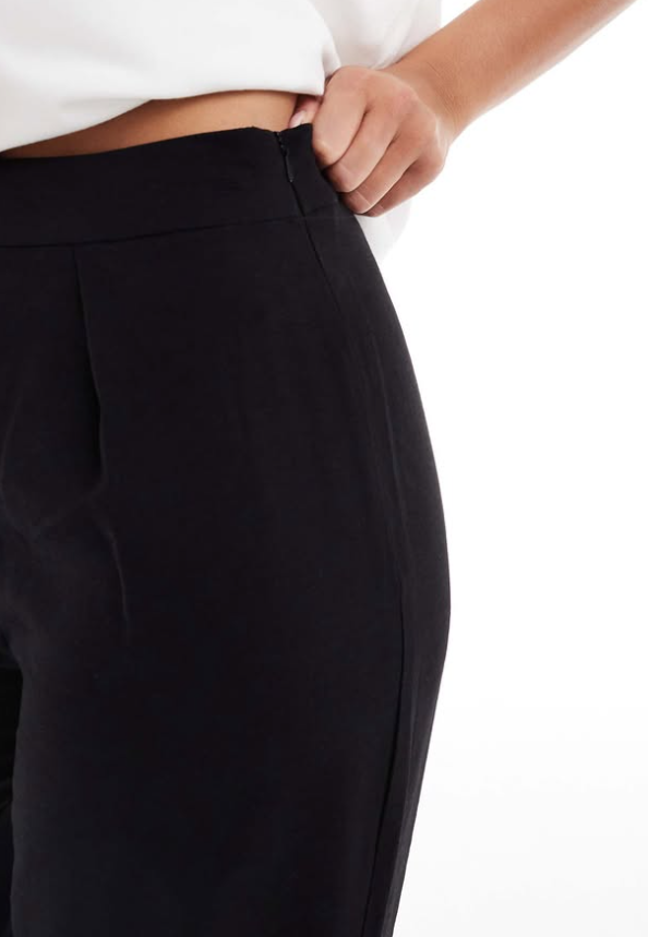 Asos - wide leg trouser in black