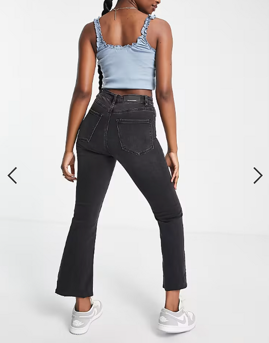 Stradivarius crop flare jean in black
