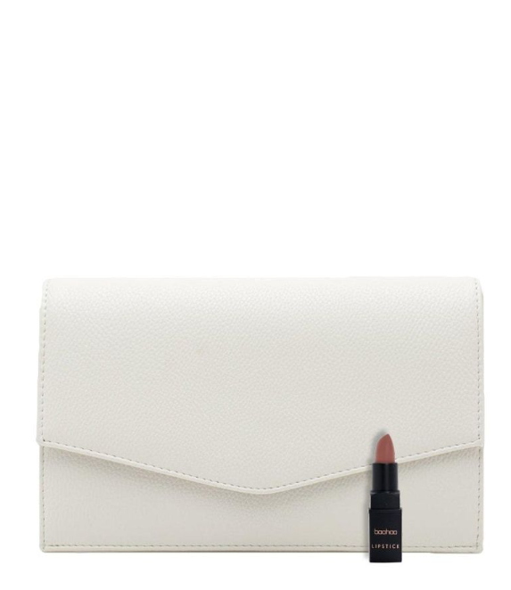 Boohoo Grainy PU Envelope Clutch Bag and Chain - white
