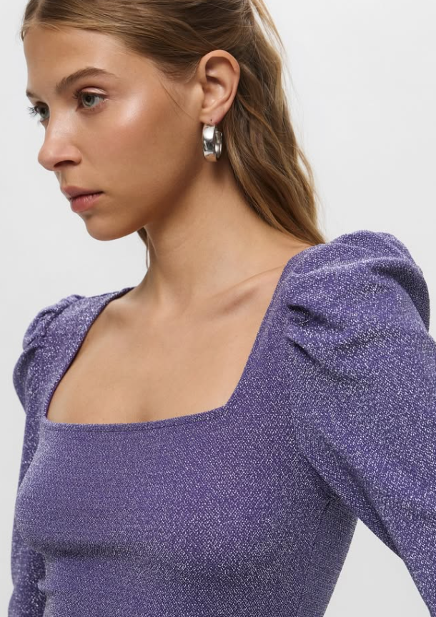H&M - glitter Purple puff shoulder top