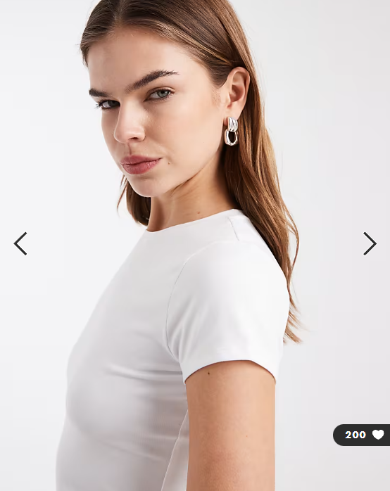 Hollister seamless baby tee in white
