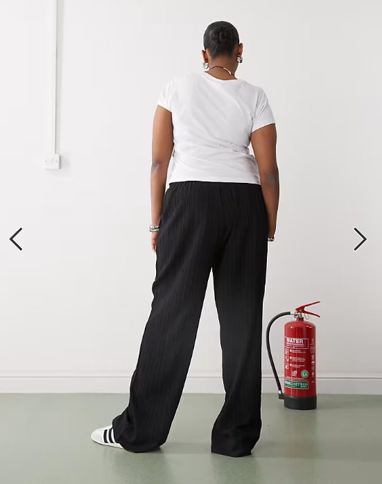 Noisy May Curve wide leg textured trousers in black