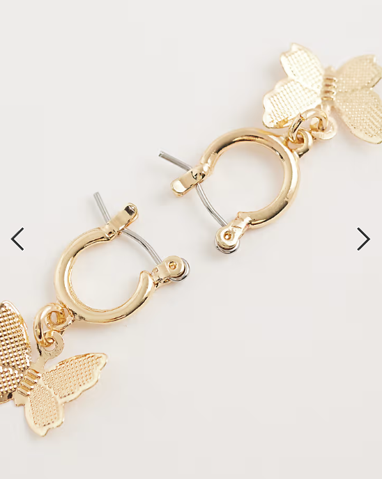 Pieces butterfly hoop earrings in gold tone