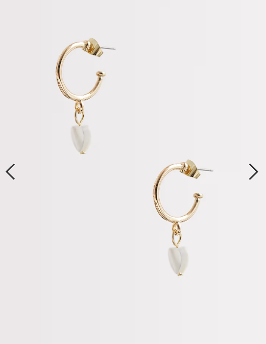 Pieces pearl heart hoop earrings in gold tone