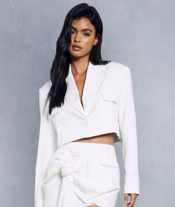 Tailored Pocket Detail Blazer