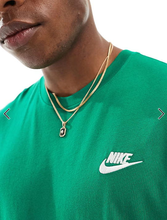 Nike Club t-shirt in green.