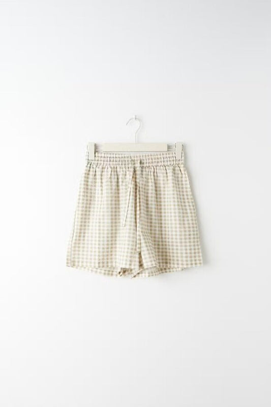 Ivorie Shorts