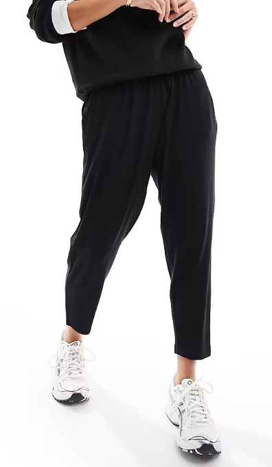 ASOS DESIGN Petite ultimate jersey jogger trousers in black